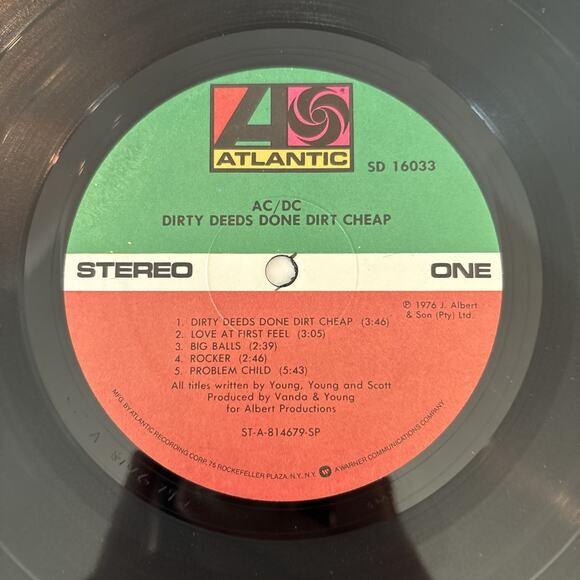 AC/DC Dirty Deeds Done Dirt Cheap 1976 Atlantic Records SD 16033 Vinyl LP - Picture 4 of 10